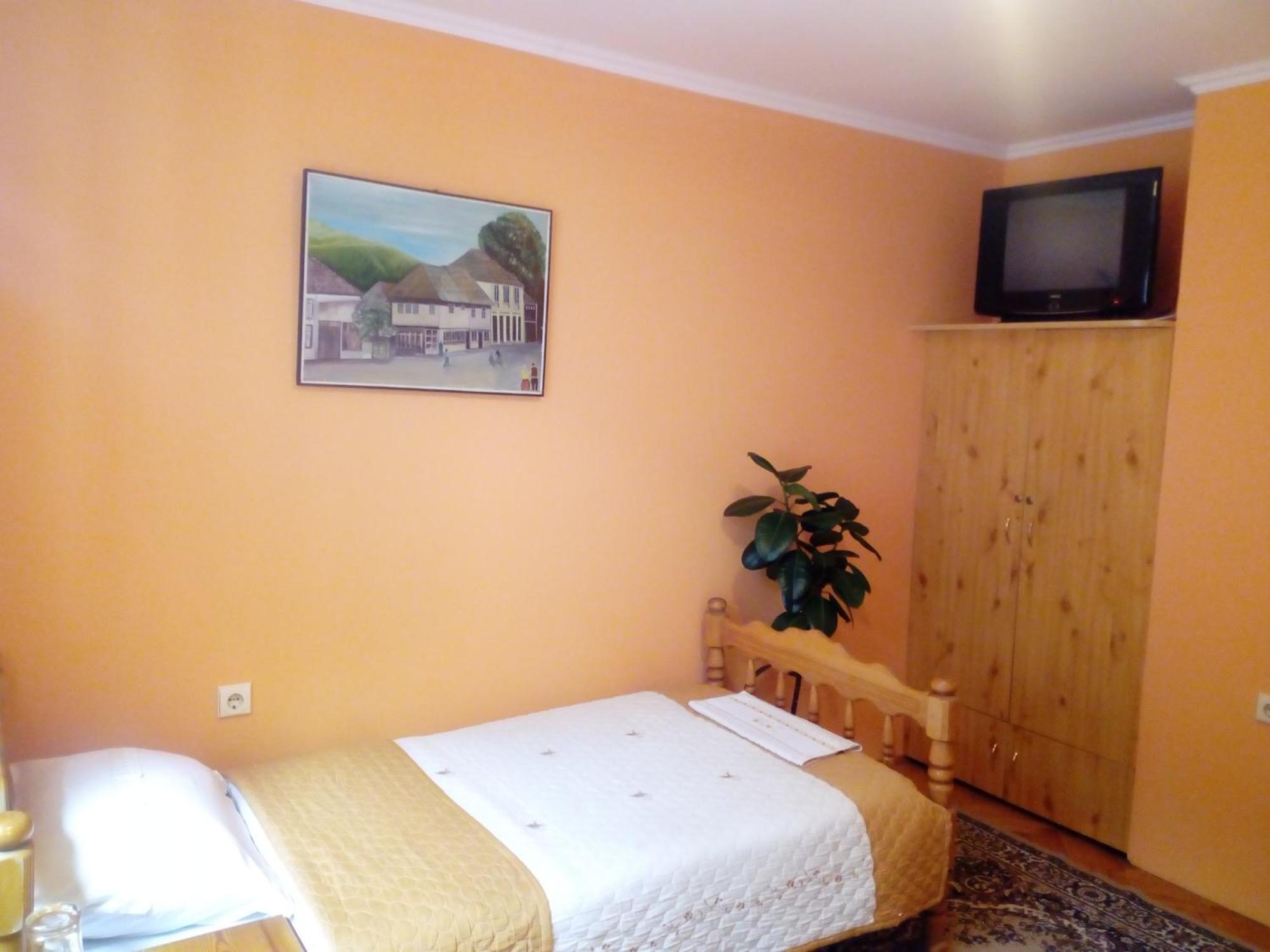Hotel 24 Jul Pljevlja Pokoj fotografie