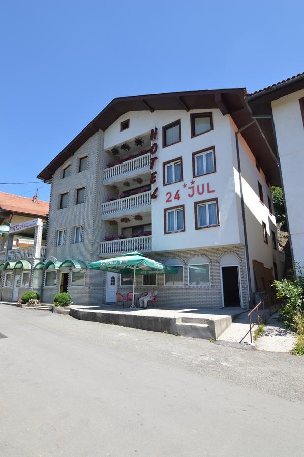 Hotel 24 Jul Pljevlja Exteriér fotografie