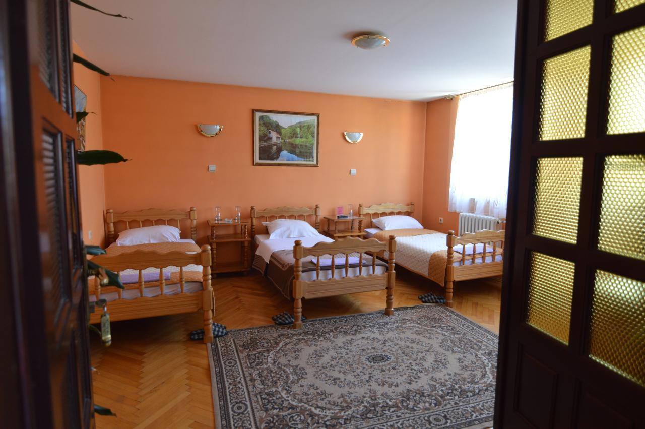 Hotel 24 Jul Pljevlja Exteriér fotografie